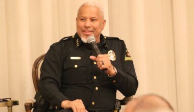 DPD chief addresses Oak Lawn community