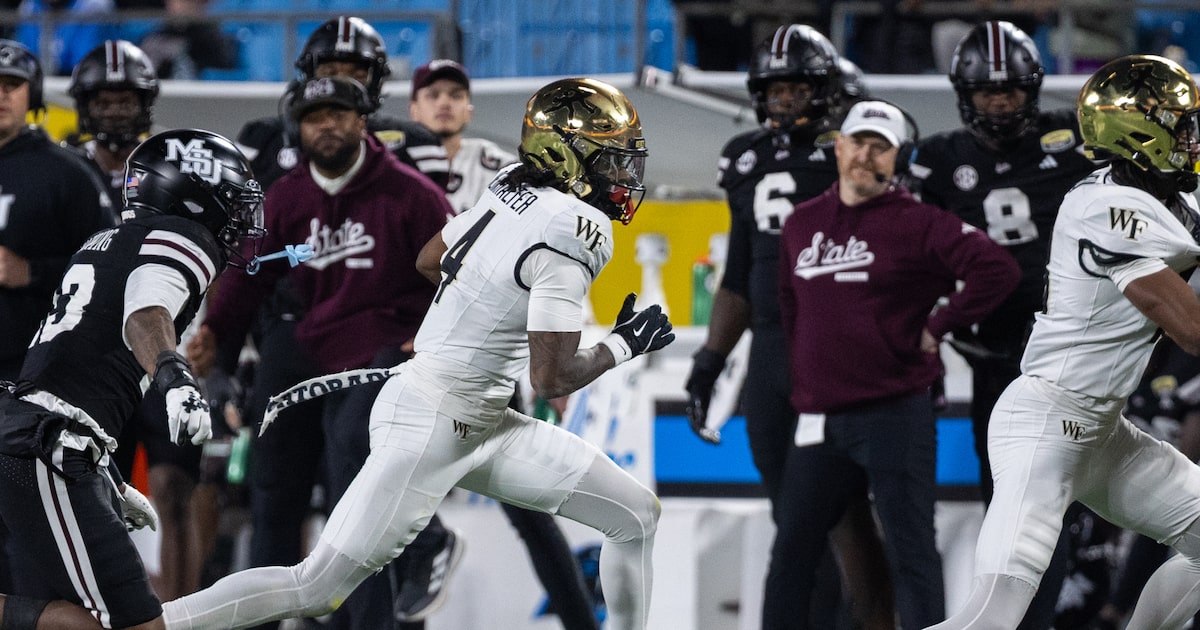 Texas reportedly adds another playmaker at WR in Wake Forest transfer Sterling Berkhalter