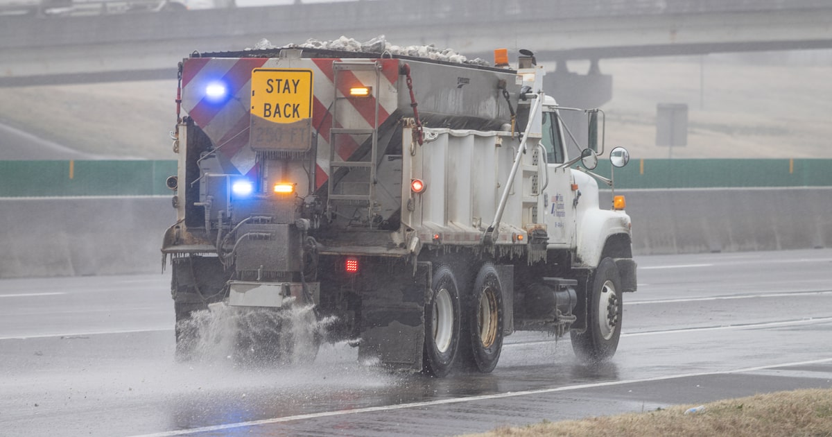 Winter storm has arrived in D-FW. Here’s when forecast says snow, ice could ramp up