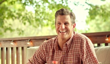 In Texas agriculture race, Gov. Greg Abbott endorses newcomer Nate Sheets over incumbent