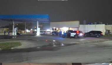 Man in critical condition after shooting at Southeast Houston gas station
