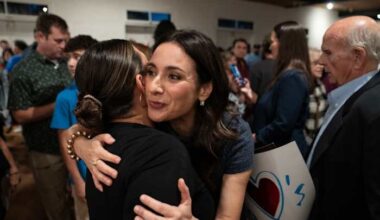 Texas Republicans have huge cash edge in statewide elections