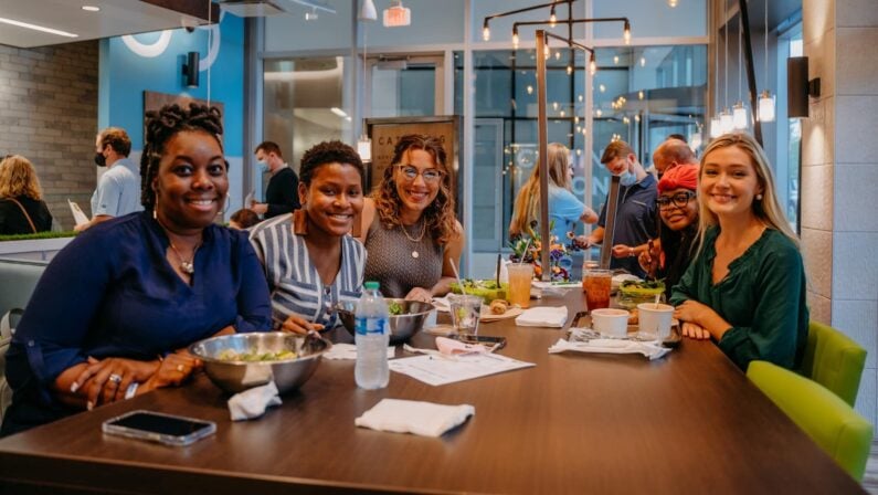 Healthy Food in Pasadena Texas - Salata