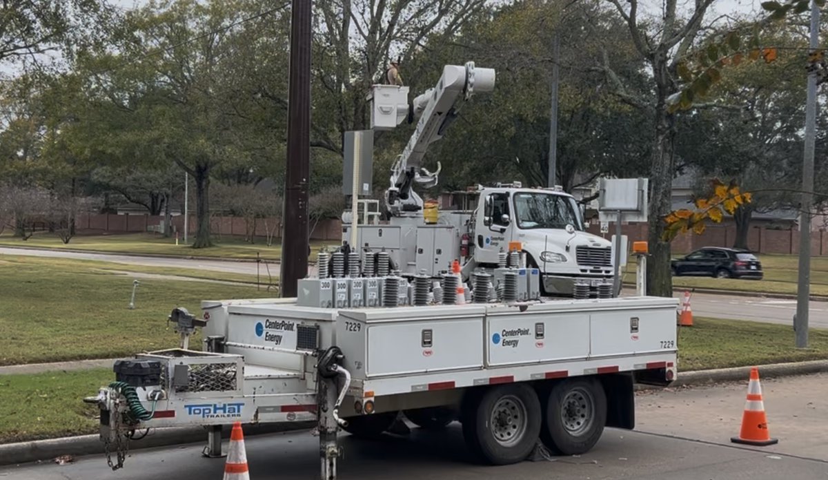 CenterPoint Energy stages 3,300 workers, equipment in Houston region for expected overnight freeze