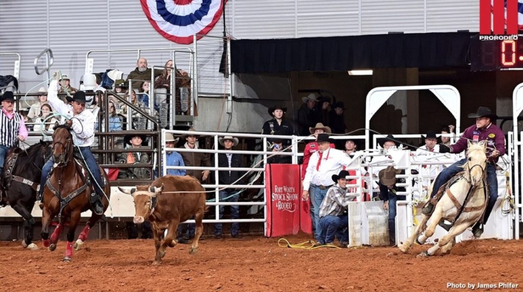 Wyatt/Torres break arena record with 3.3-second run in Fort Worth