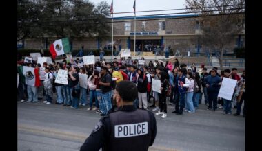 Hundreds of Texas public school students walk out to protest ICE killings