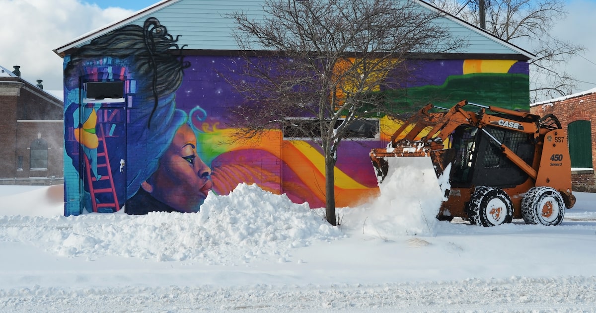 Does cold weather make you sick? A Dallas doctor has the answer