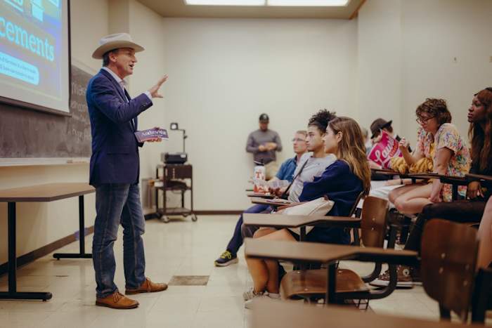 Houston businessman Andrew White drops bid for Texas governor, endorses fellow Democrat Gina Hinojosa