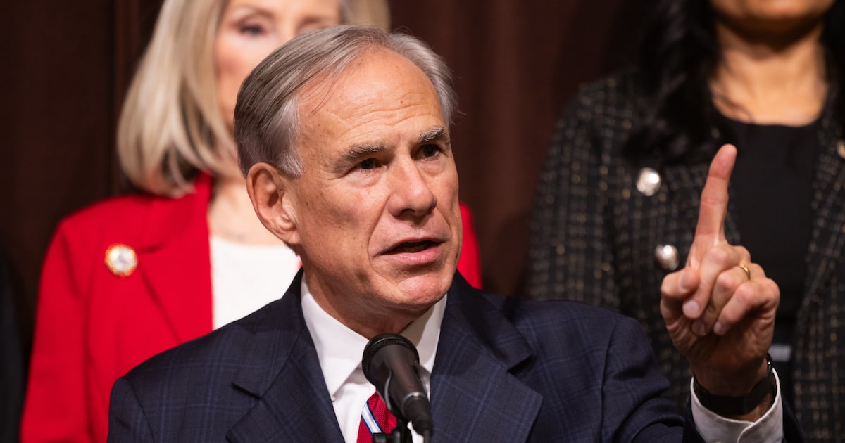 Dallas leaders’ failure on policing, homelessness to blame for AT&T relocation