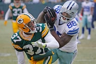 Dallas Cowboys wide receiver Dez Bryant (88) appears to catch a critical fourth quarter pass...