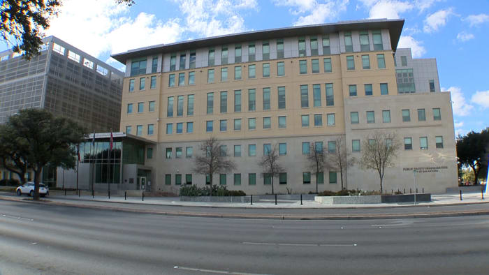 SAPD sergeant was suspended 30 days after botching use-of-force probe