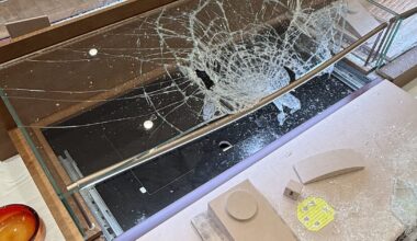 In ‘brazen’ robbery, decades-old Highland Park jeweler suffers losses well over $500,000