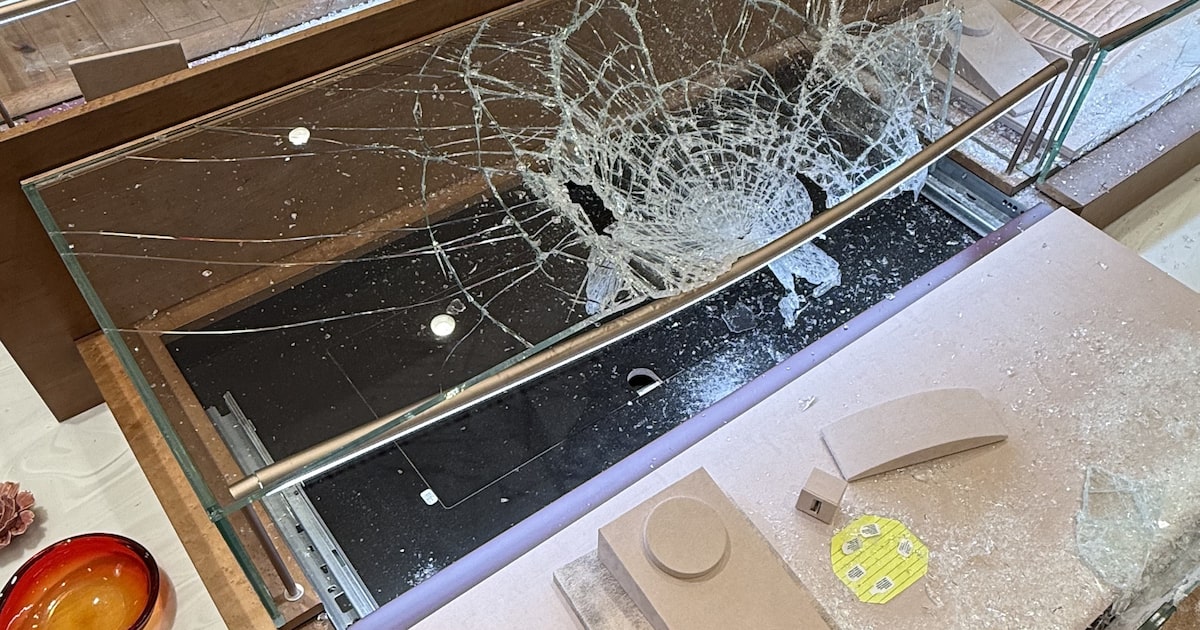 In ‘brazen’ robbery, decades-old Highland Park jeweler suffers losses well over $500,000