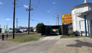 Judge orders notorious Cole Manor Motel cleaned up. Neighbors want it torn down