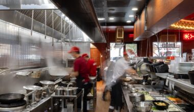 Group sounds alarm on impact of immigration enforcement on restaurants
