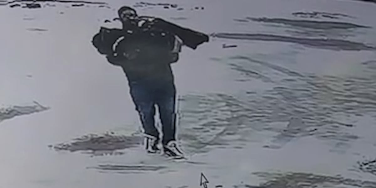 Fort Worth store manager reunites with woman he rescued from freezing cold: “He saved my life”