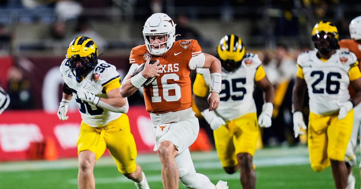 Would Texas have put up a better fight than Tech, A&M in CFP?