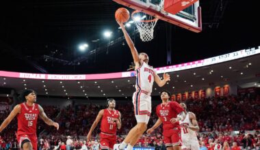 Texas Tech can’t bounce back against Houston’s late rally in battle of top-15 squads