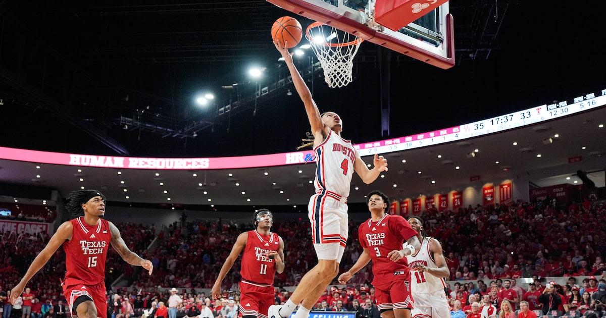 Texas Tech can’t bounce back against Houston’s late rally in battle of top-15 squads