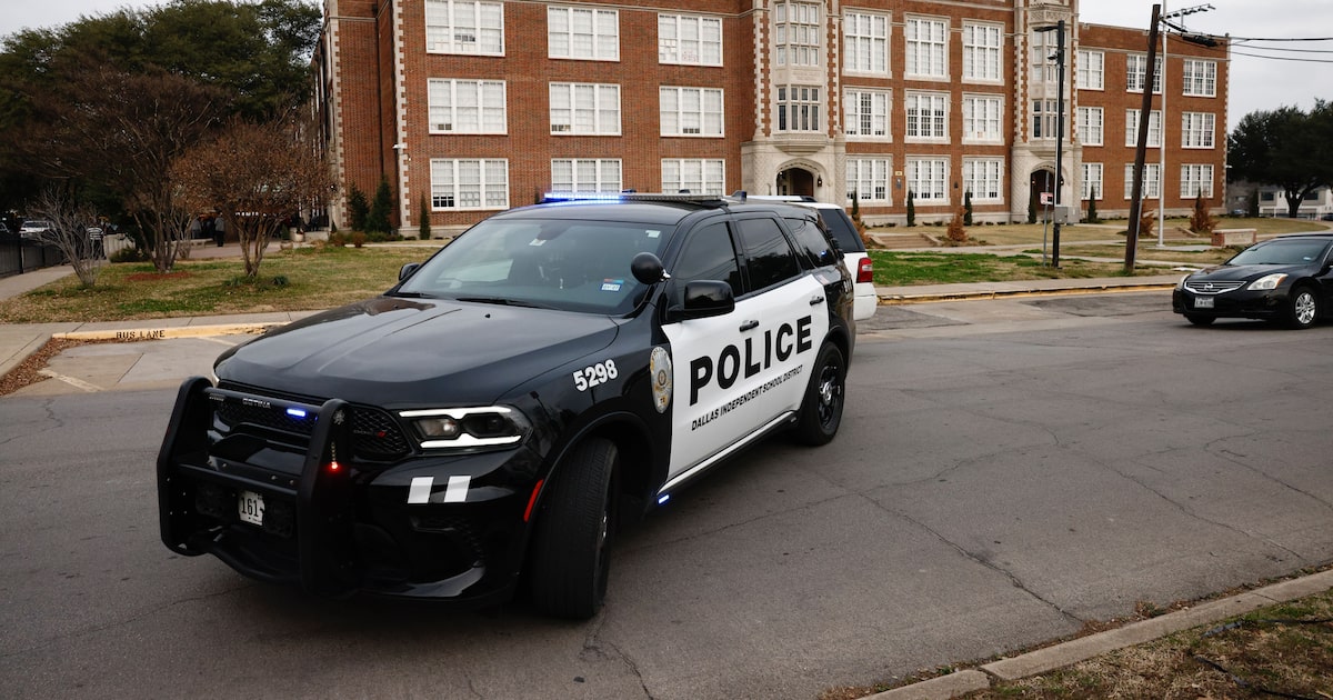 Shooting reported at Dallas park near Woodrow Wilson High School, officials say