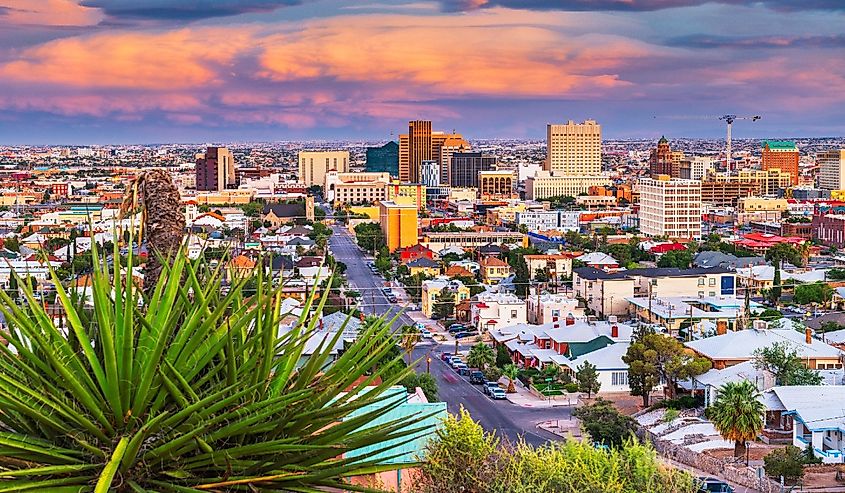 El Paso, Texas, downtown city skyline