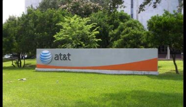 AT&T To Relocate Corporate Headquarters From Downtown Dallas To Plano