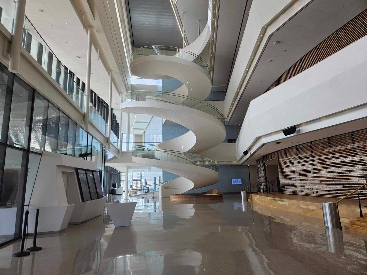 What To Expect At The New Rave On Lounge In Lubbock