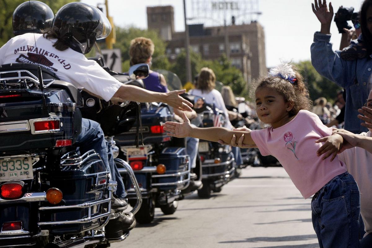 Win A Harley With Vitalant & Barnett Harley Davidson In El Paso