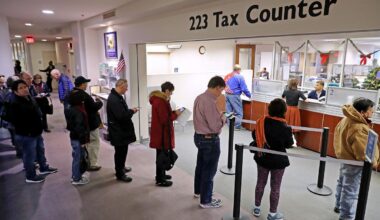 Why El Paso's Tax Office Is Reducing Hours And Closing An Office