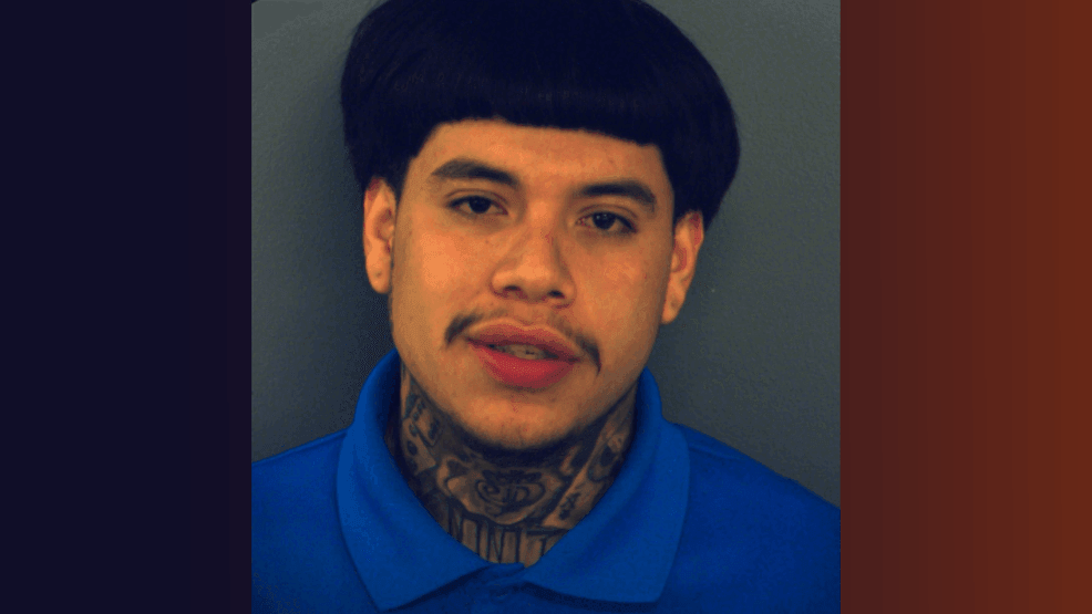 Mugshot of  20-year-old Saul Angel Ramirez. Credit: EPPD{p}{/p}