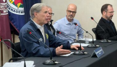 Gov. Abbott to hold news conference on severe winter weather