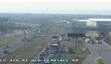 School bus crash on Loop 410 at Old Pearsall Road on Tuesday, Jan. 27, 2026. (Texas Department of Transportation)