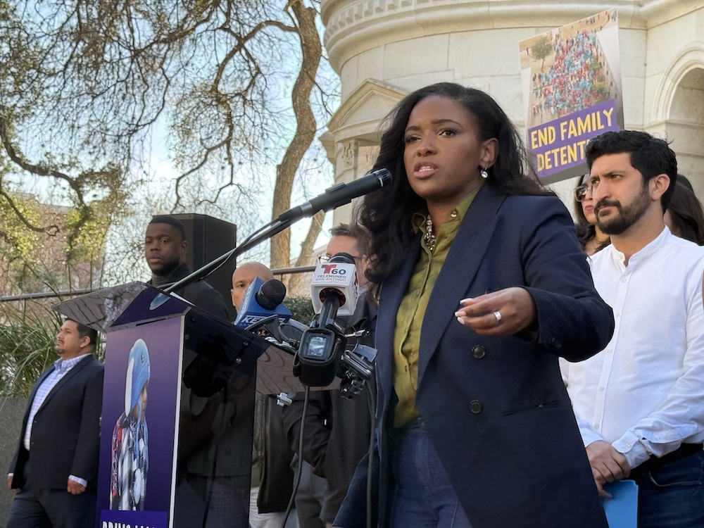 Joaquin Castro, Jasmine Crockett demand halt to ICE funding at San Antonio press conference