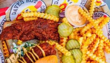 Dave's Hot Chicken opens its first Schertz restaurant