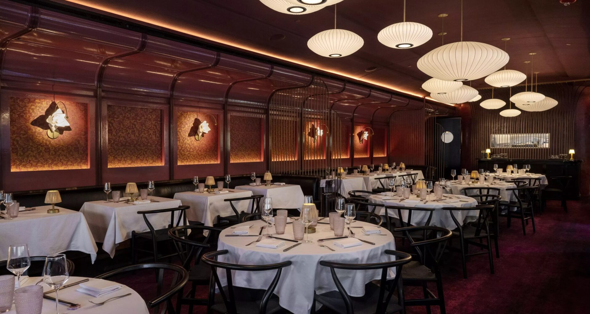 The dining room at Le PasSage.