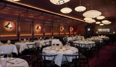 The dining room at Le PasSage.