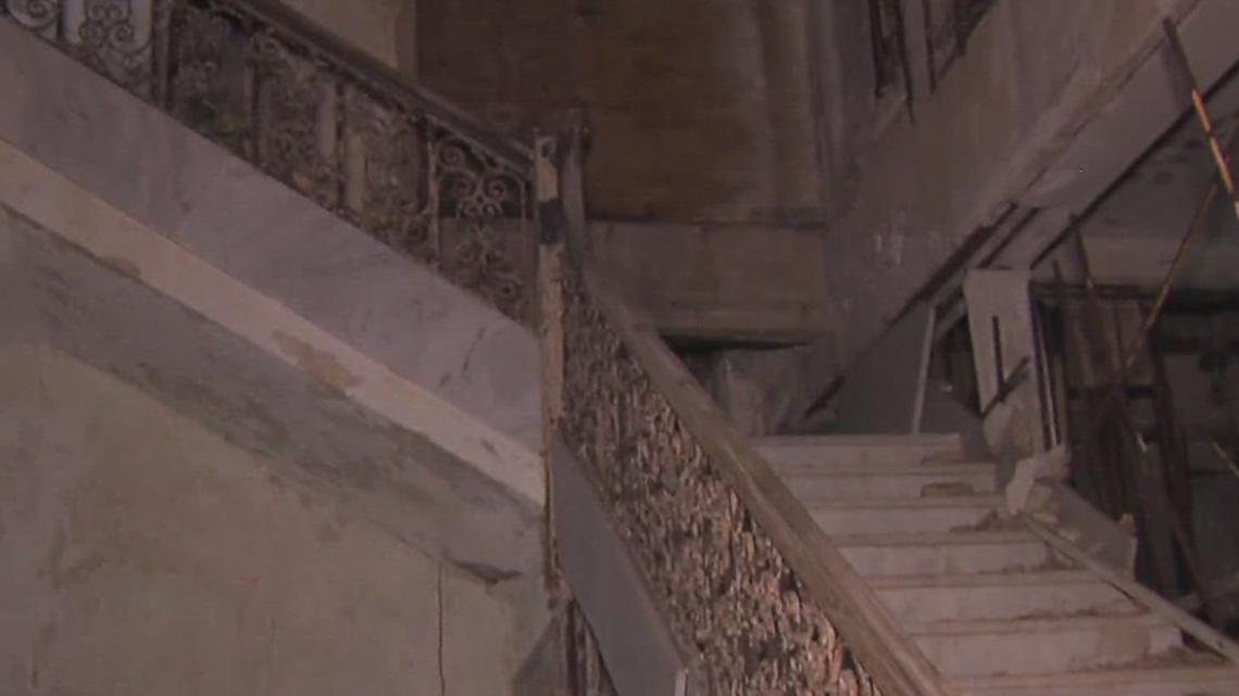 TIRZ boards back courthouse demolition, Padre Island seawall rehab