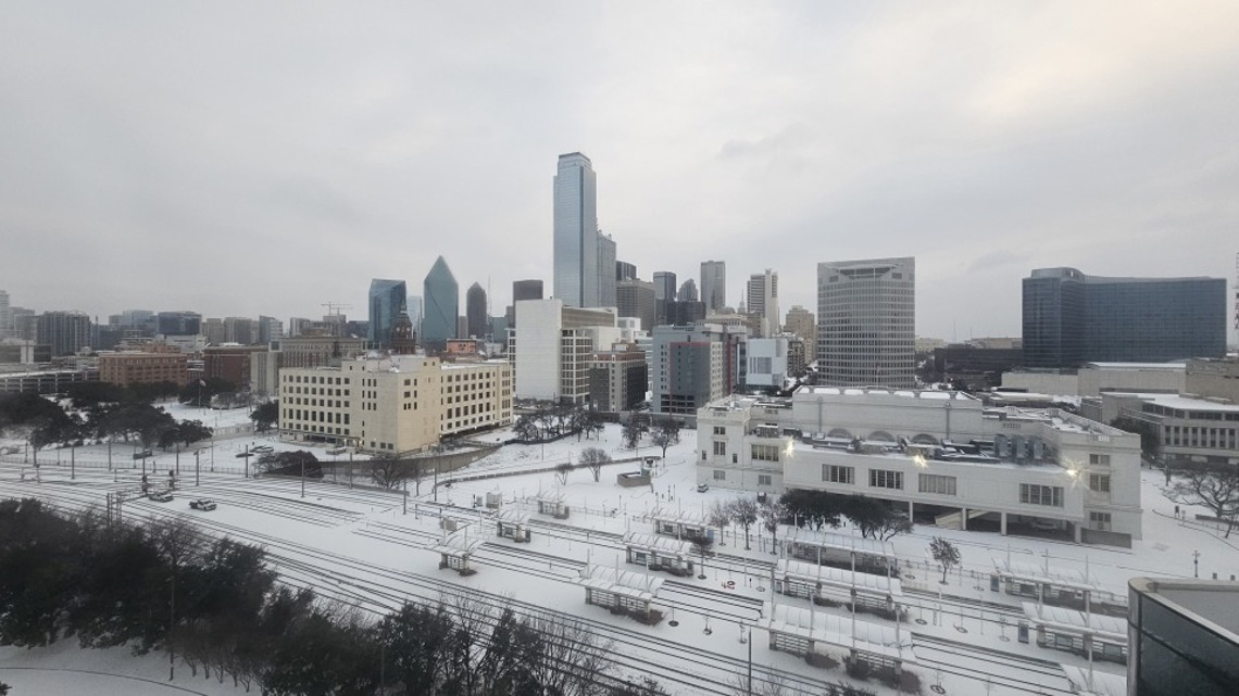 Dallas ISD, Fort Worth ISD, Arlington ISD lead major North Texas school districts canceling school Tuesday