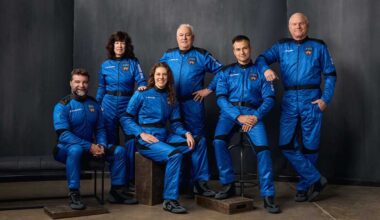 Blue Origin launches 6 tourists to space from Texas