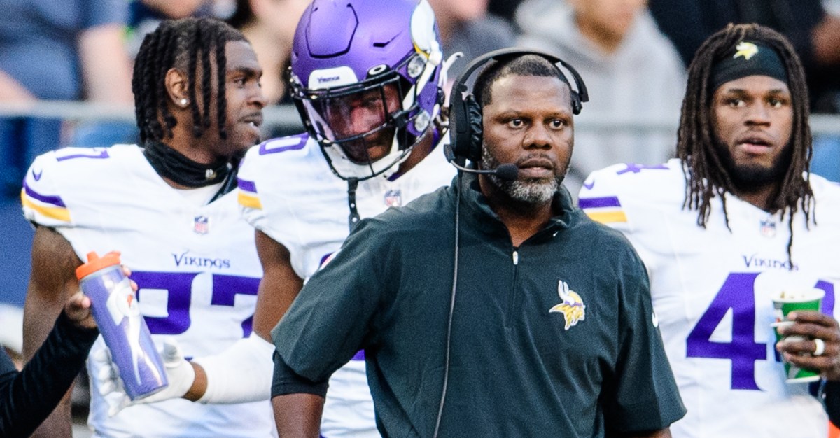 Dallas Cowboys defensive coordinator candidate profile: Daronte Jones