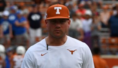 Blake Gideon returning to Texas as defensive assistant