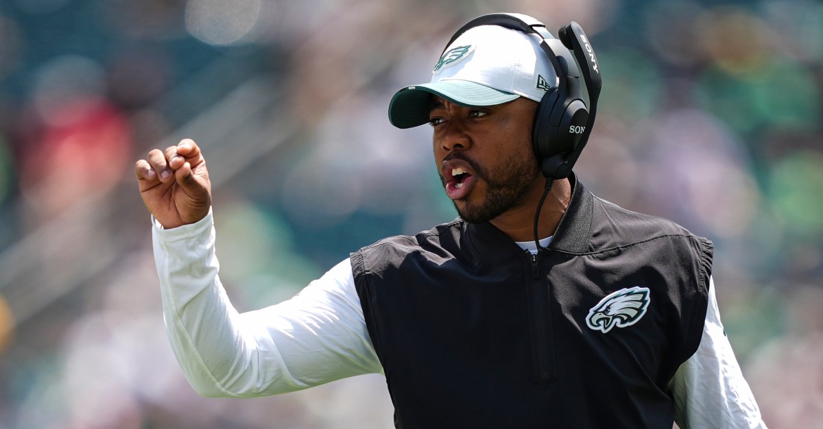 Dallas Cowboys news: Team hopes to fill defensive coaching slots this weekend