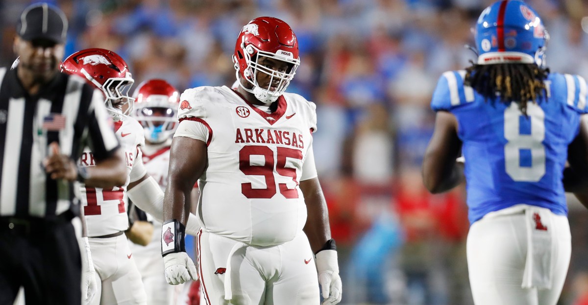 Arkansas transfer DT Ian Geffrard commits to Texas