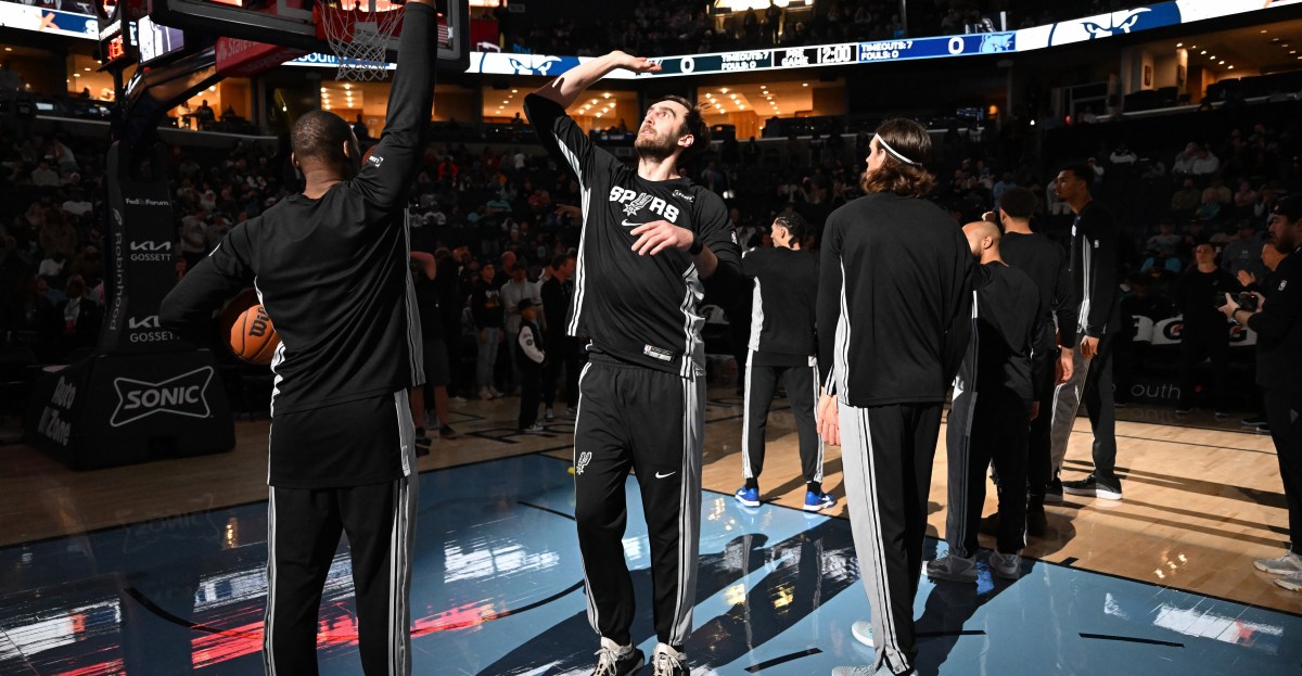 San Antonio Spurs (26-11) at Boston Celtics (24-13) Game #38 1/10/26