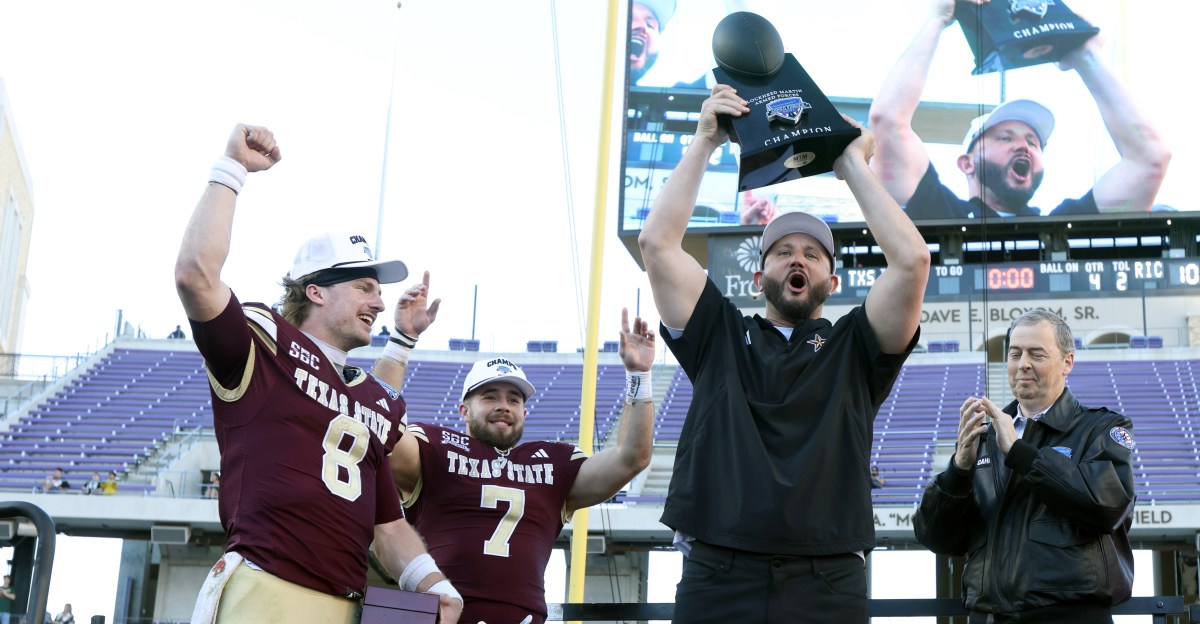 Texas State wins 3rd-straight bowl, 41-10 over Rice in Armed Forces Bowl