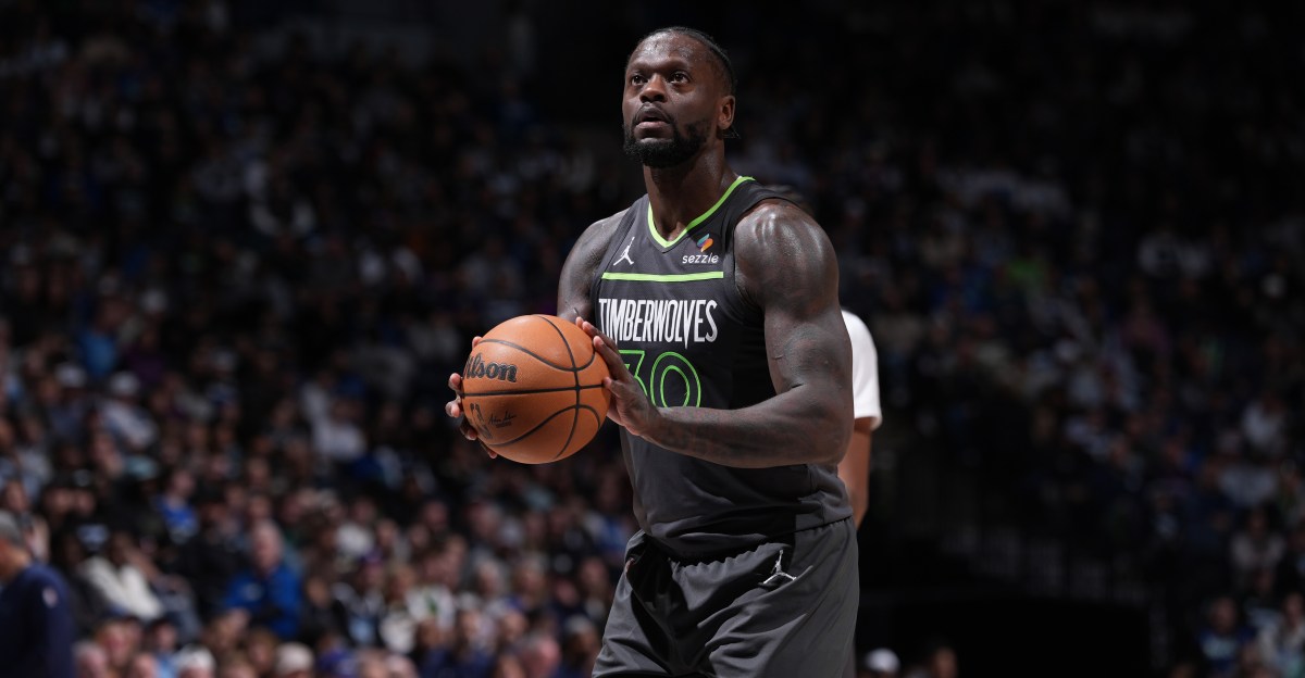 Spurs | Pounding The Rock