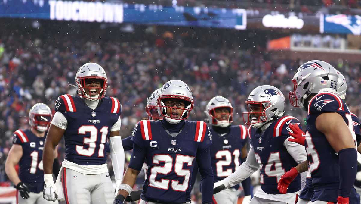 Patriots battle Texans in AFC divisional round