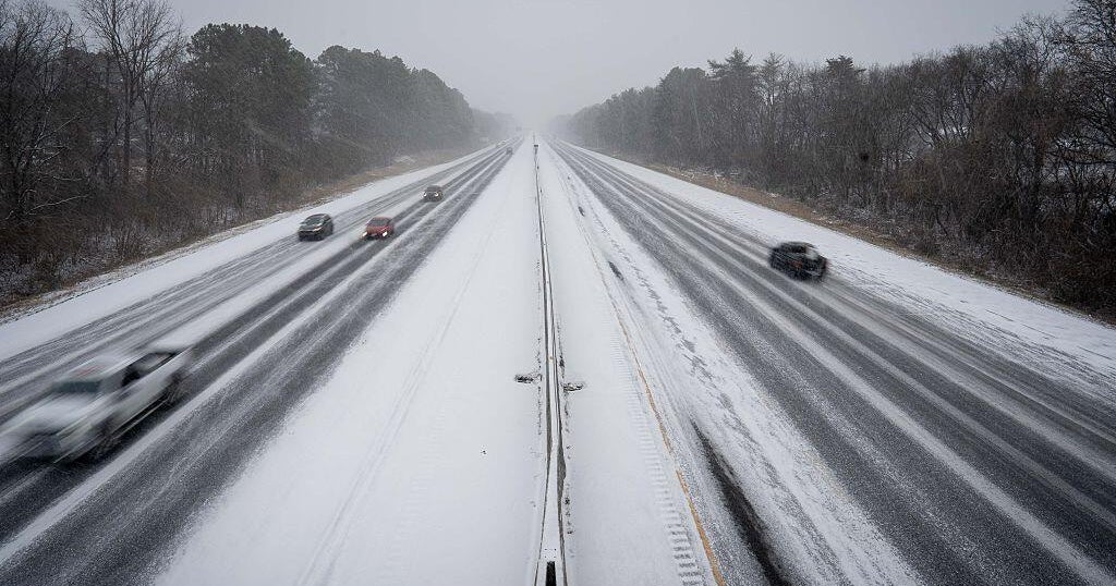 Thousands without power across Texas as winter storm sweeps through state