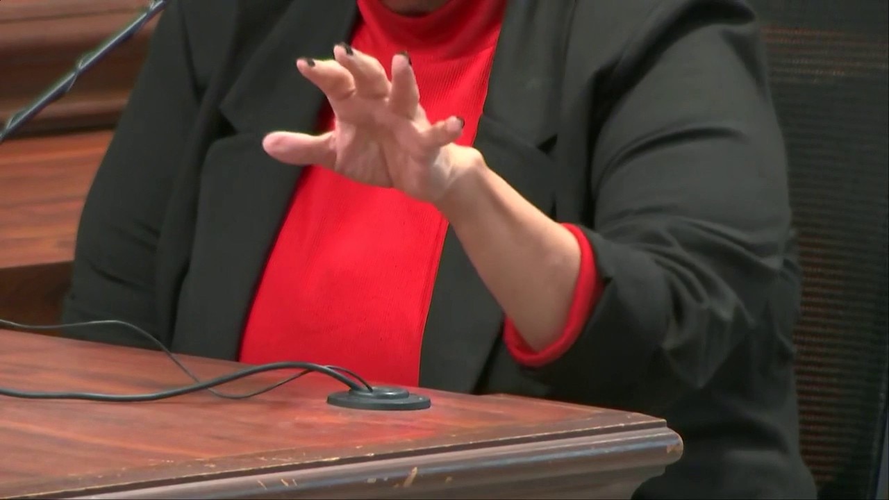 Uvalde shooting trial: School employee on shooting