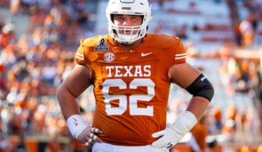 Texas OC Connor Robertson announces return for 2026 season